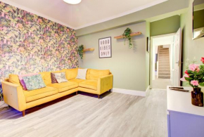Cozy Brighton Home - 6 Guests, 5 min walk to Beach